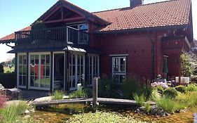Ferienwohnung Romantik im Roten Haus